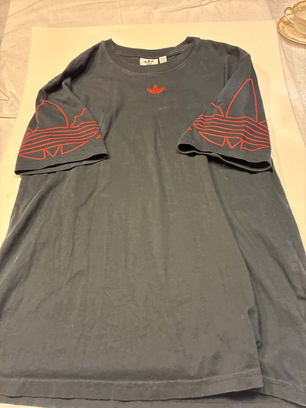 Adidas Originals Outline Trefoil T-Shirt Black/Red